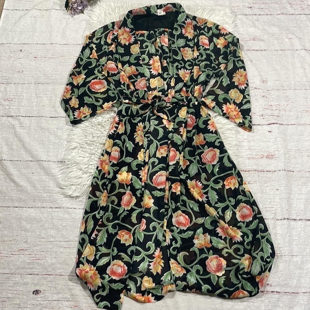 Natori Vintage Rose Floral Semi Sheer Long Duster Tie Front Robe